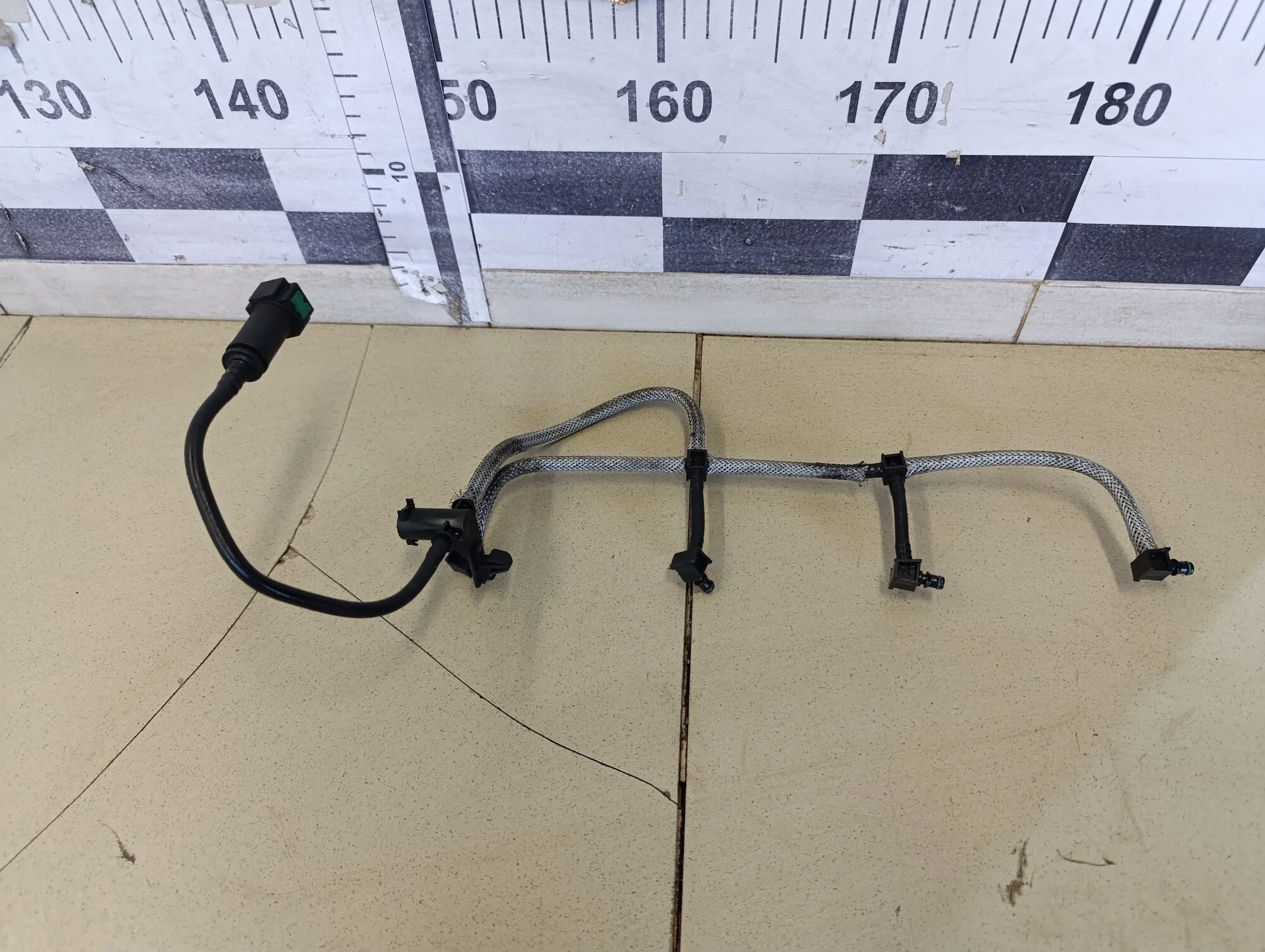 Трубка топливная Focus II 2005-2008