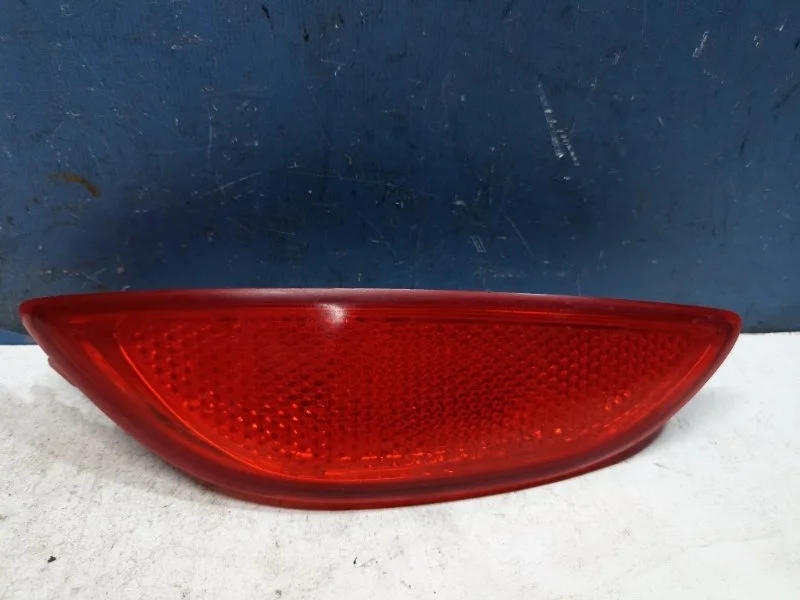 Светоотражатель Hyundai Solaris 1 924051R000 RB, левый