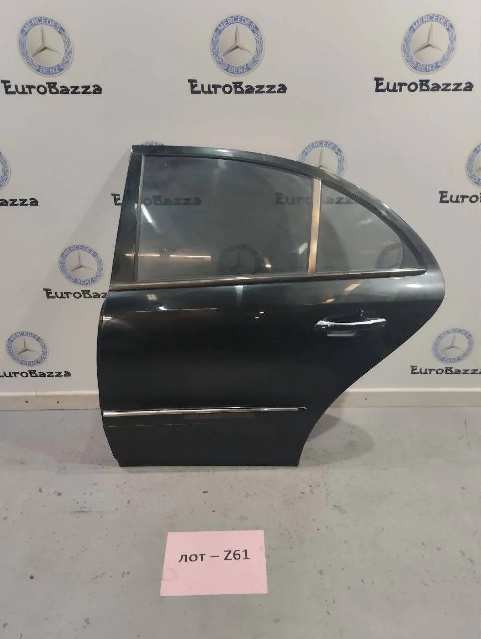 Дверь задняя левая W211