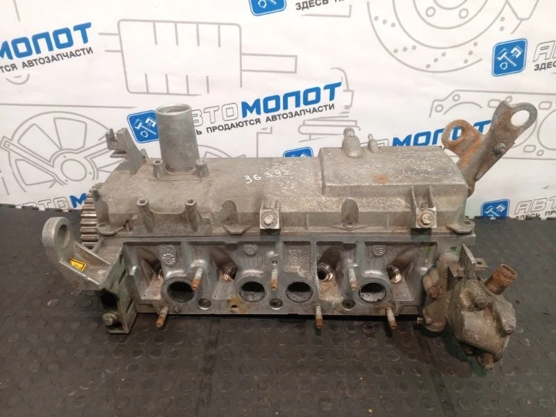 Головка блока (ГБЦ) Renault Logan K7M410