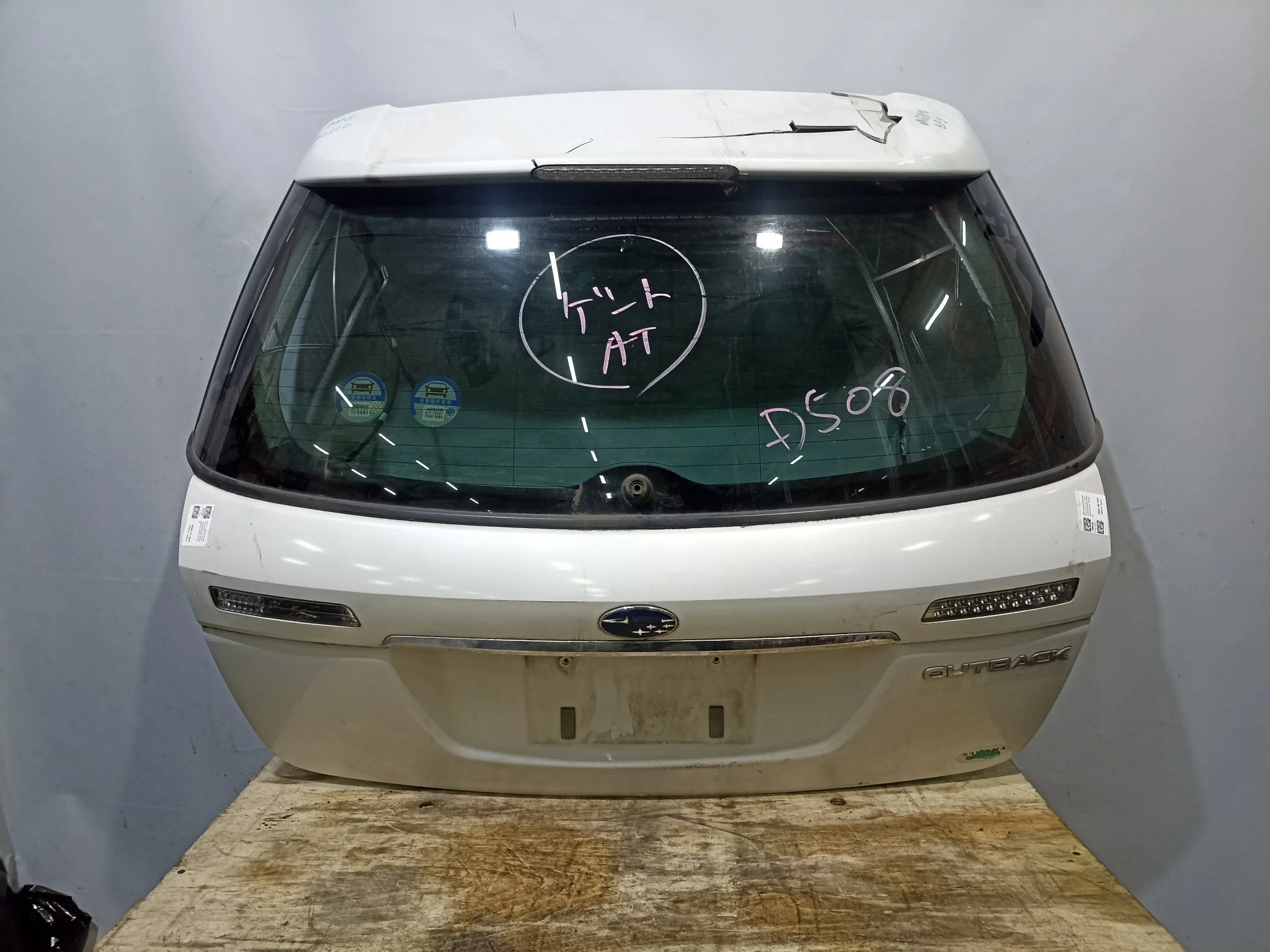 ДВЕРЬ ЗАДНЯЯ SUBARU LEGACY OUTBACK BP5 BP9 BPE BPH 60809AG0039P 1 МОДЕЛЬ белый, 36J NA6810