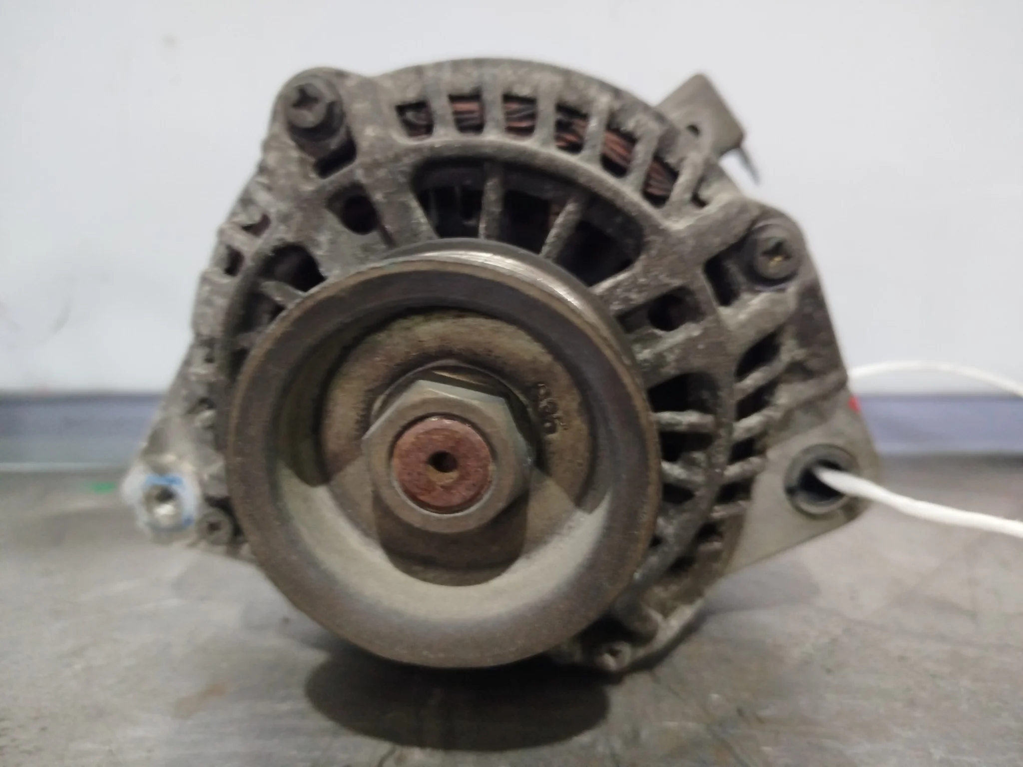 ГЕНЕРАТОР HONDA ... D15Y4 D17A D17A2 ... CIVIC FERIO EDIX FR-V ... ES3 EU1 EU3 31100PLMA02 AHGA50 AHGA64 КВАДРАТНАЯ ФИШКА 4 КОНТАКТА ФИШКА В БОК DY753-1004388Z