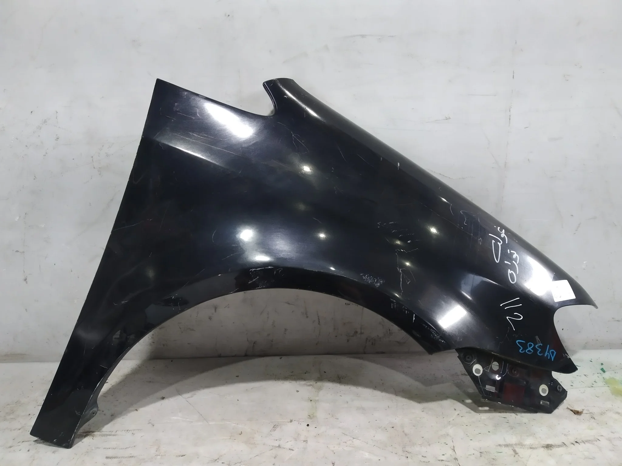 КРЫЛО VOLKSWAGEN TOURAN 1T2 1T0821022B ПЕРЕДНЕЕ ПРАВОЕ 2 МОДЕЛЬ черный DY383