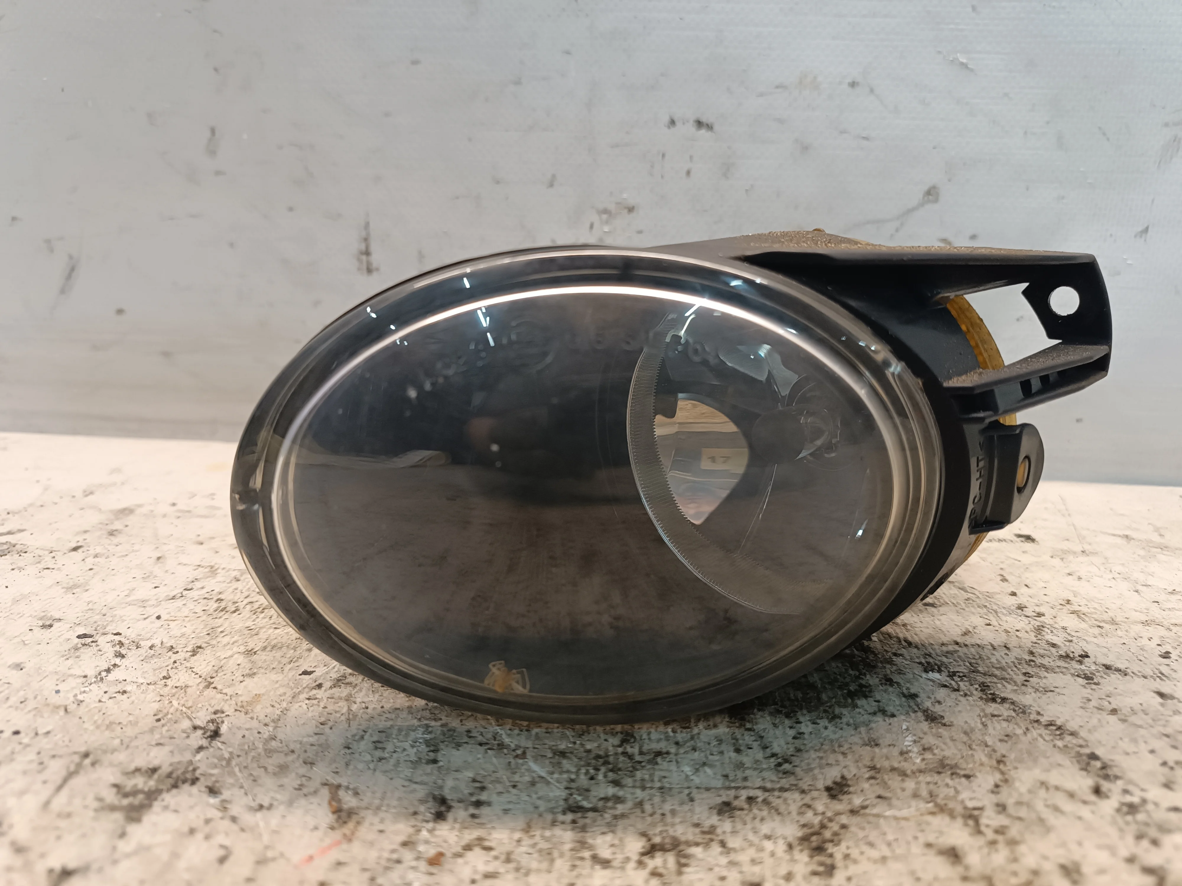 ТУМАНКА VOLKSWAGEN PASSAT 3C2 3C5 B6 ЛЕВАЯ 3C0941699B FA355Z