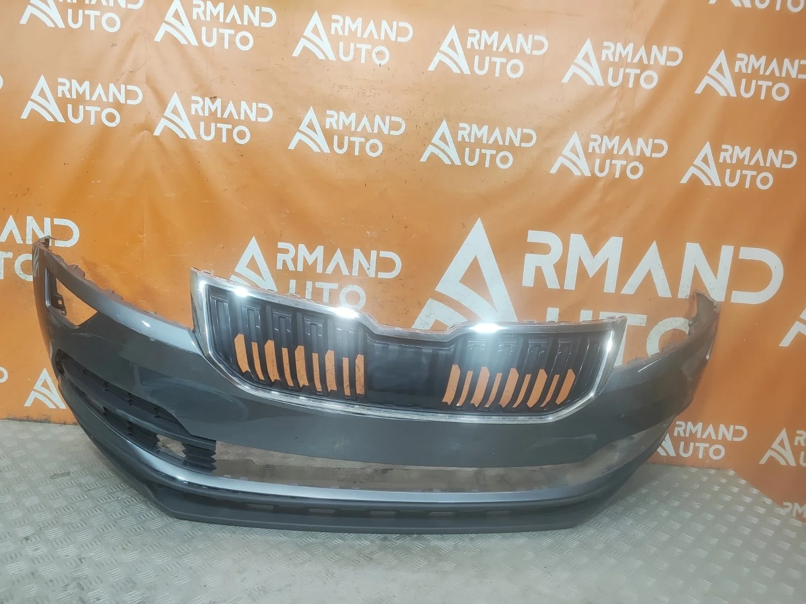 Бампер Skoda Karoq 2017-нв
