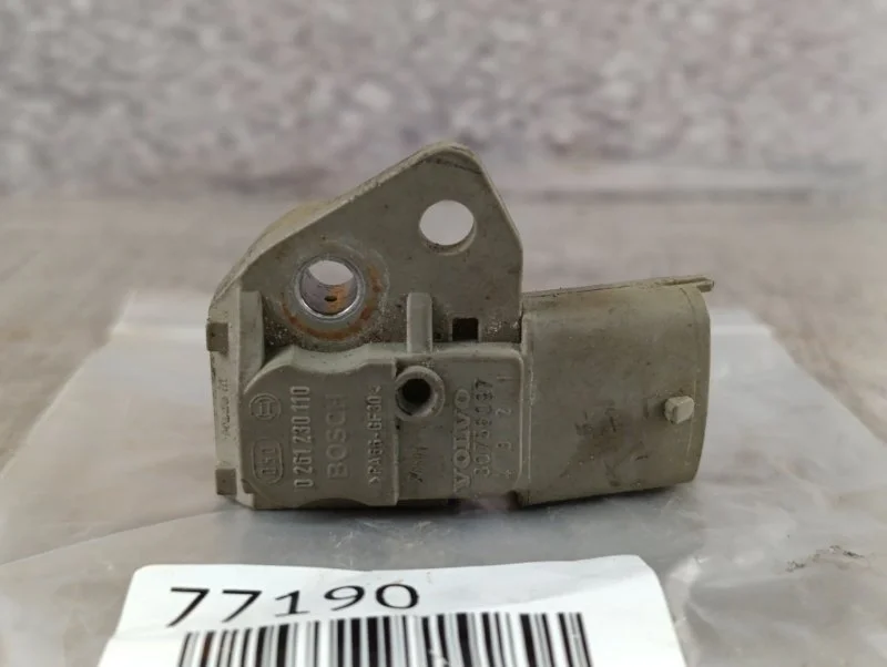 Датчик давления топлива Volvo XC90 2008 C_85