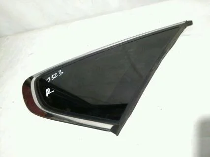 Б.у. стекло багажника NISSAN TEANA J32 NISSAN TEANA J32