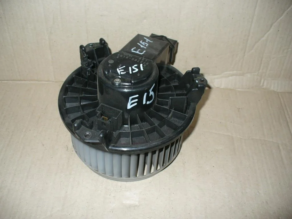 Б.у. мотор печки TOYOTA COROLLA ZRE151 TOYOTA COROLLA ZRE151