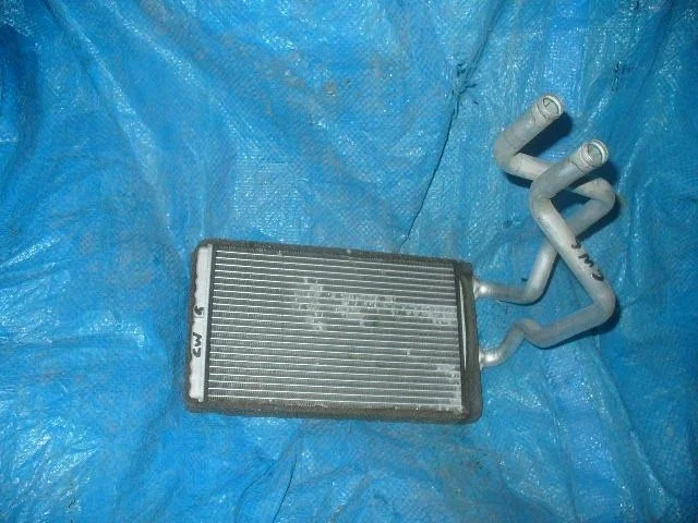 Б.у. радиатор печки MITSUBISHI OUTLANDER XL CW6W MITSUBISHI OUTLANDER XL CW6W