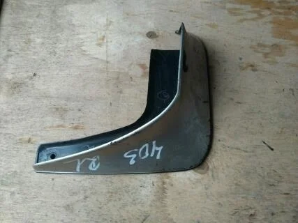 Б.у. брызговик TOYOTA CAMRY V40 ACV40 TOYOTA CAMRY V40 ACV40
