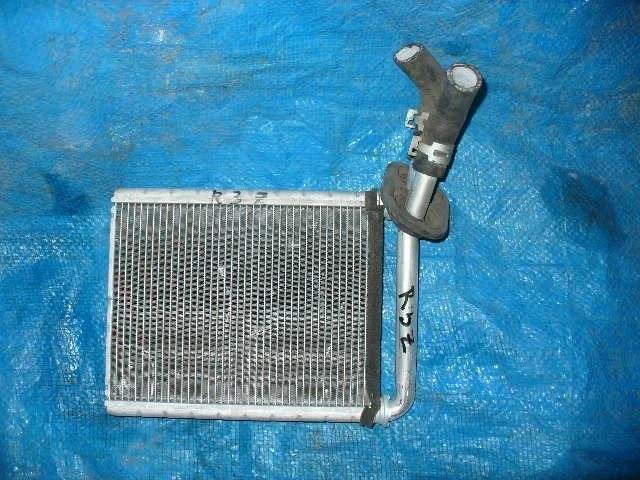 Б.у. радиатор печки TOYOTA RAV4 ZSA30 TOYOTA RAV4 ZSA30
