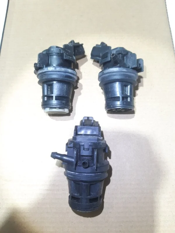 Насос омывателя Toyota