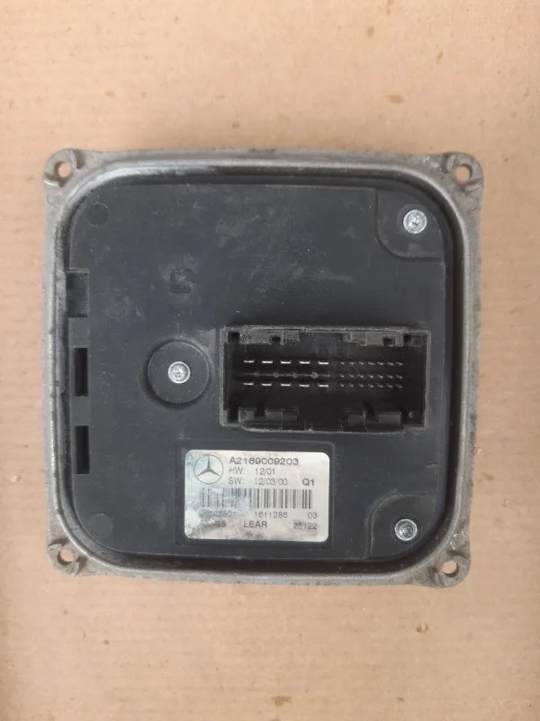 Блок управления фарой Mercedes-Benz