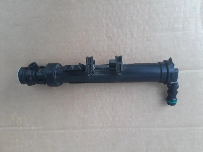 Форсунка омывателя фар Mercedes-Benz W156 W176