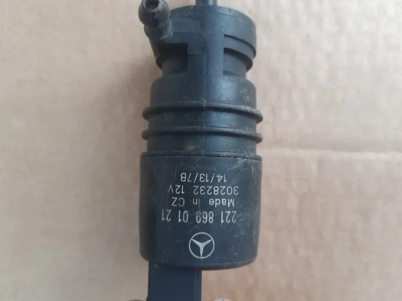 Насос омывателя Mercedes-Benz