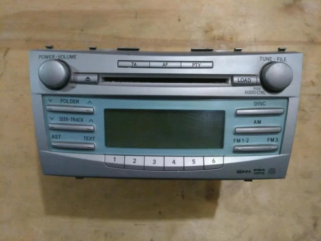 Б.у. магнитола TOYOTA CAMRY V40 ACV40 TOYOTA CAMRY V40 ACV40