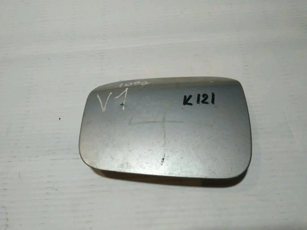 Б.у. лючок бензобака NISSAN MICRA K12 NISSAN MICRA K12