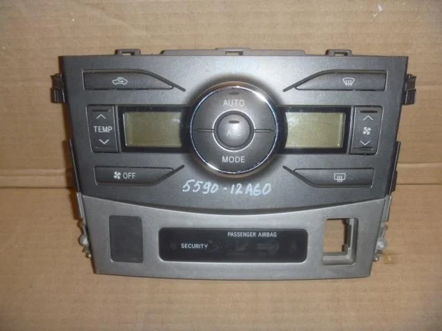 Б.у. блок климатконтроля TOYOTA COROLLA ZRE151 TOYOTA COROLLA ZRE151