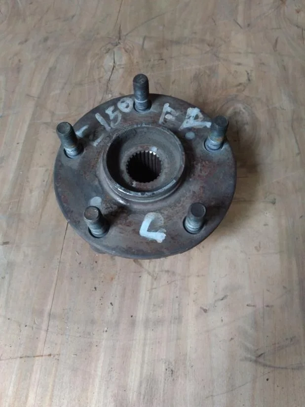 Б.у. ступица TOYOTA COROLLA ZRE151 TOYOTA COROLLA ZRE151
