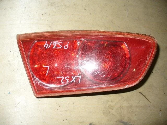 Б.у. фонарь внутренний MITSUBISHI LANCER CY3A MITSUBISHI LANCER CY3A