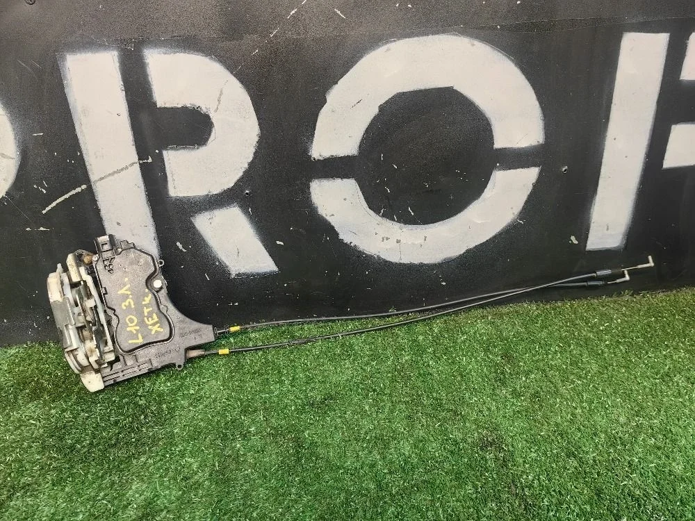 Замок двери задней левой Mitsubishi Lancer 10