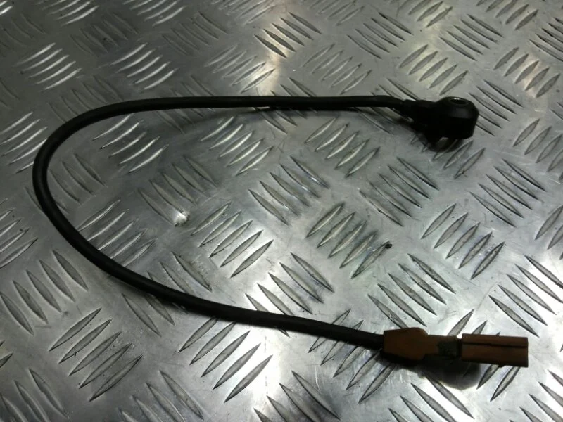 Датчик детонации Audi Q7 2006-2007 077905377G 4.2 BAR