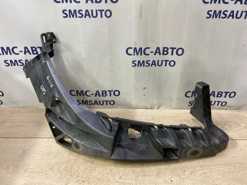 Кронштейн бампера Mercedes-Benz Ml 2012 A1666200291 W166 642.826, передний правый