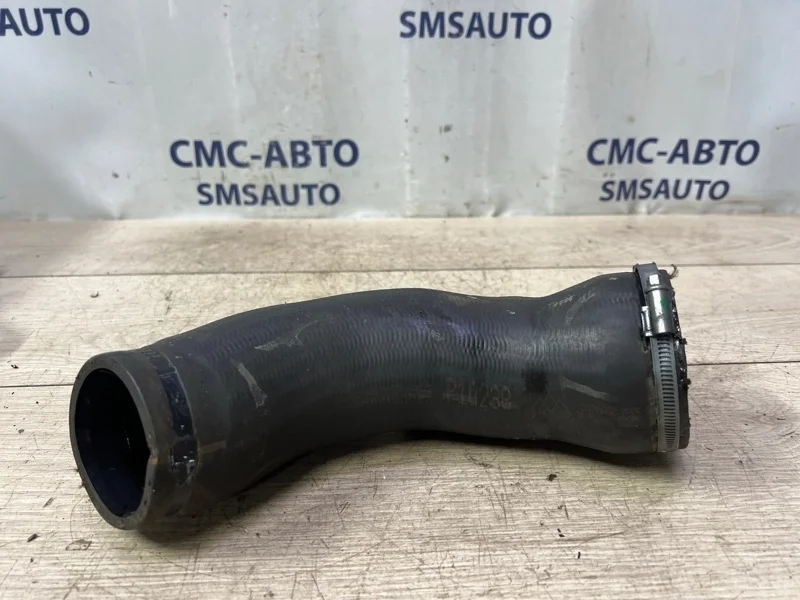 Патрубок интеркулера Volvo Xc60 30740940 ХС60 3.0 B6304T4, левый