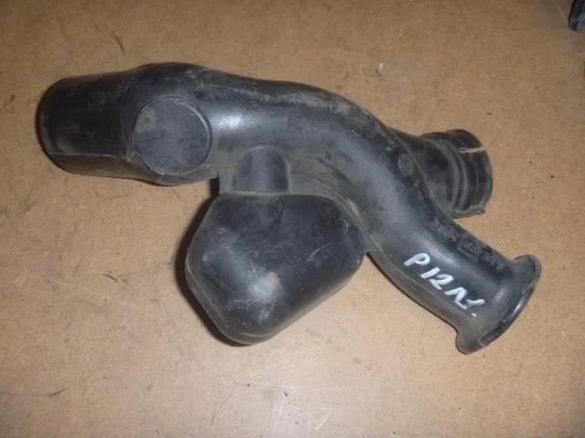 Б.у. воздухозаборник NISSAN PRIMERA P12 NISSAN PRIMERA P12
