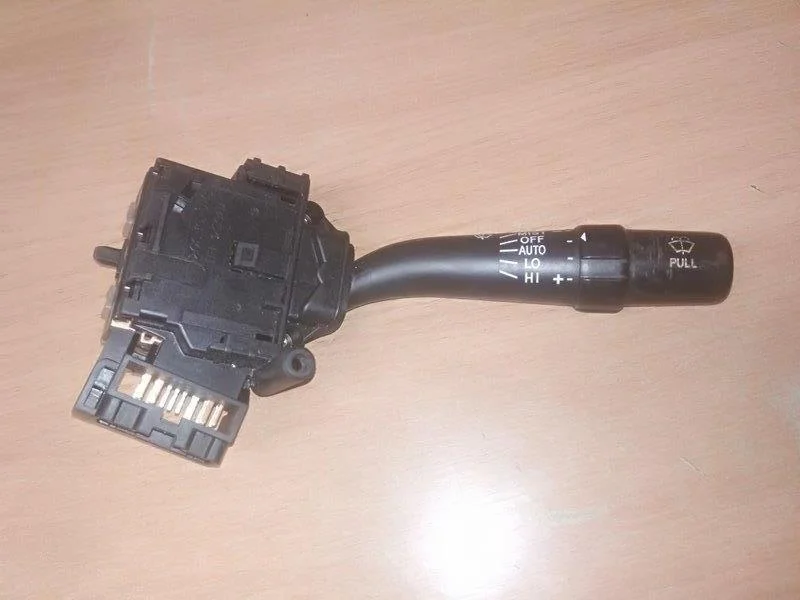 Б.у. переключатель стеклоочистителей (руль) TOYOTA CAMRY V30 ACV30 TOYOTA CAMRY V30 ACV30