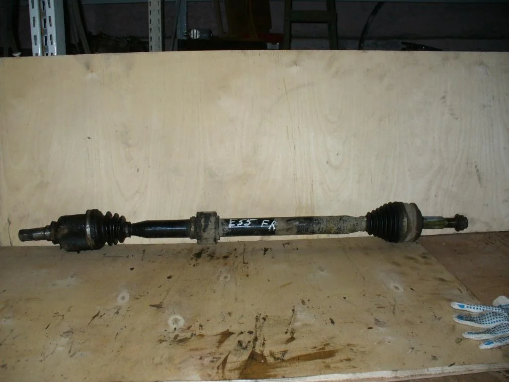 Б.у. привод TOYOTA COROLLA ZRE151 TOYOTA COROLLA ZRE151