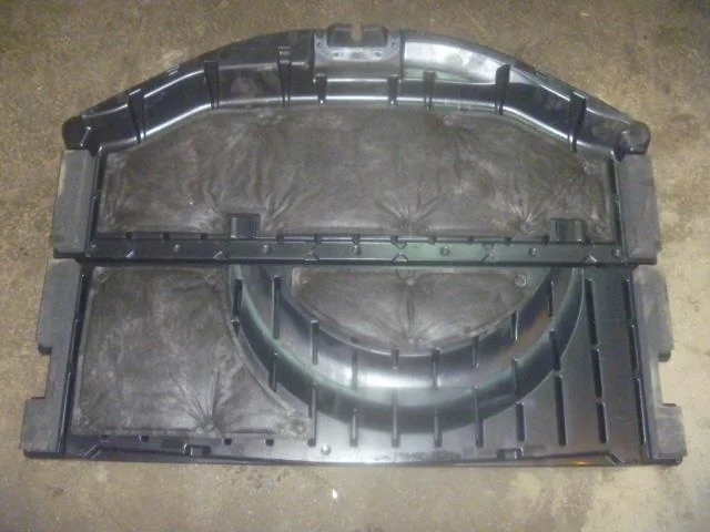 Б.у. пластик TOYOTA RAV4 ZSA40 TOYOTA RAV4 ZSA40