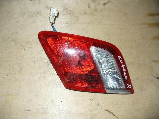 Б.у. фонарь внутренний TOYOTA CAMRY V40 ACV40 TOYOTA CAMRY V40 ACV40