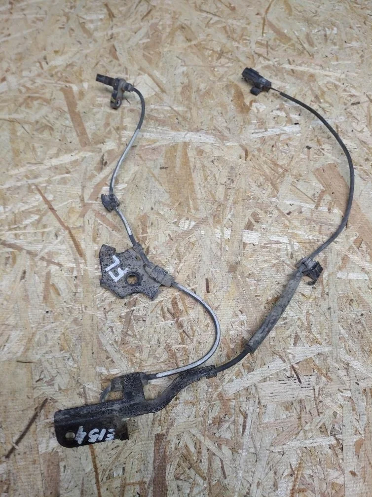 Б.у. датчик abs TOYOTA COROLLA ZRE151 TOYOTA COROLLA ZRE151