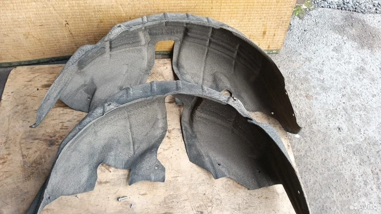 Подкрылок задний инфинити g35 v36