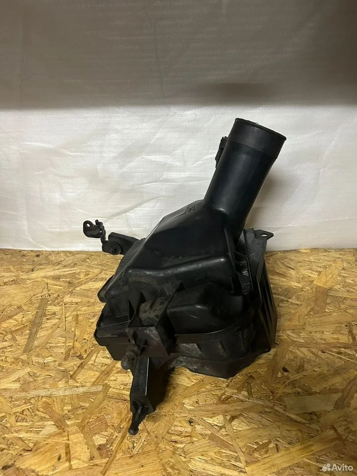 Корпус воздушного фильтра инфинити g35 v36