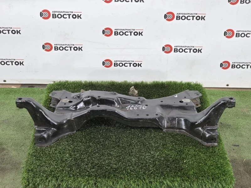 Подрамник Mitsubishi Outlander 2004-2007 MR961222 CU2W CU4W CU5W 4G63 4G63T 4G64 4G69, передний