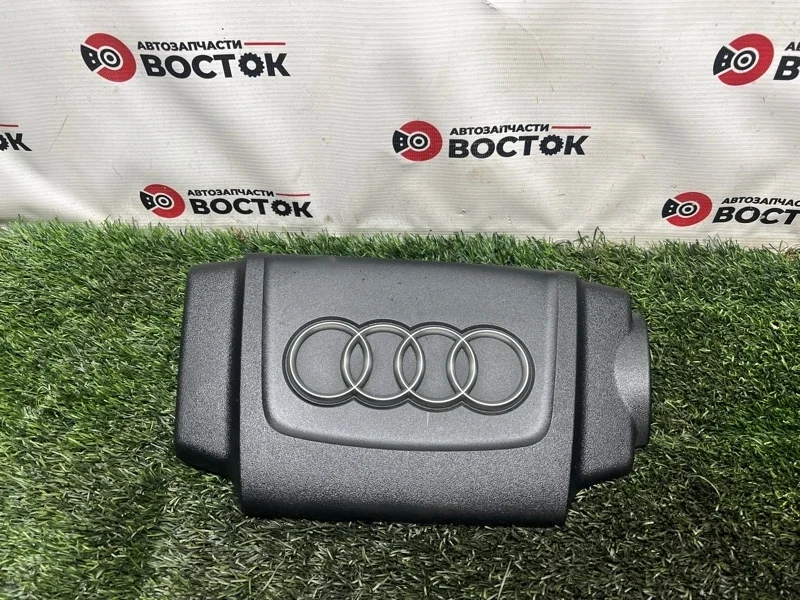 Декоративная крышка двигателя AUDI A4 8K2