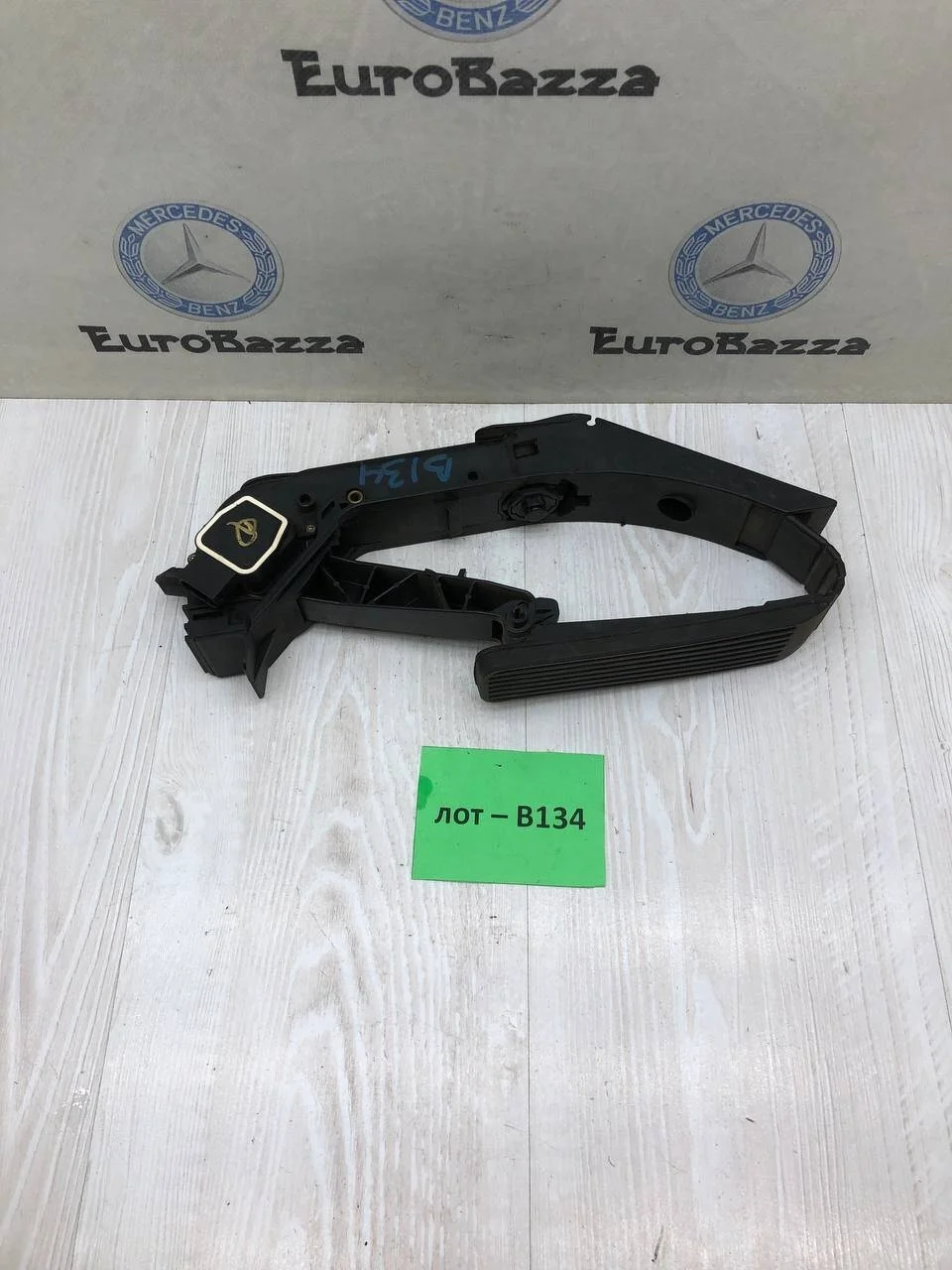 Педаль газа Mercedes W215
