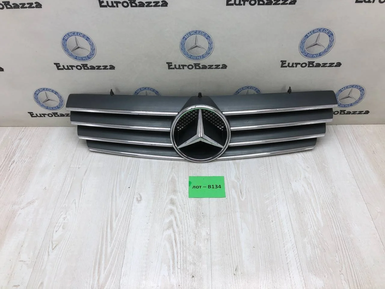 Решетка радиатора Mercedes W215