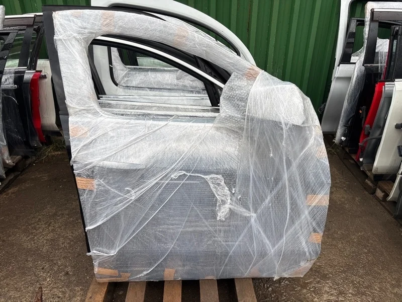 Дверь Cadillac Srx 2011 22768453, передняя правая