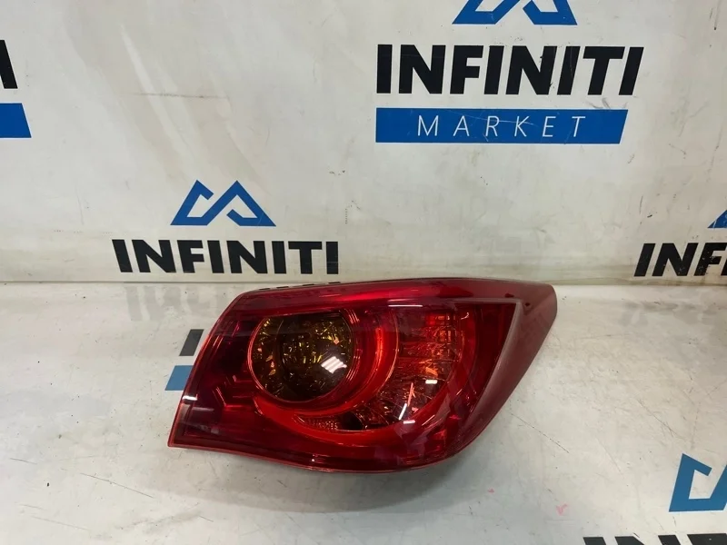 Фонарь в крыло задний правый INFINITI Q50 V37 2014