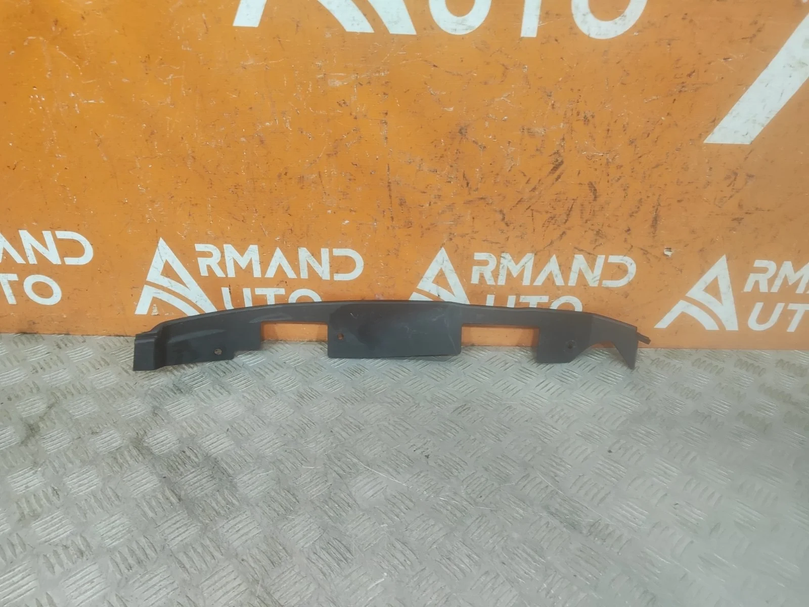 Уплотнитель двери Mercedes -Class 2013-2020 W222