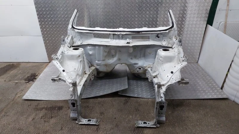 Кузов передняя часть Toyota RAV4 2019 XA40