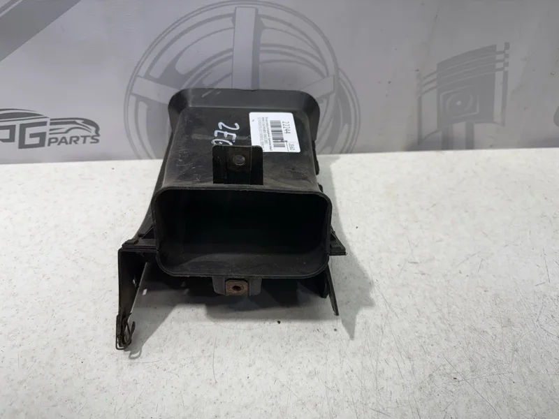 Воздуховод охлаждения тормозов левый BMW 5 2003 E60