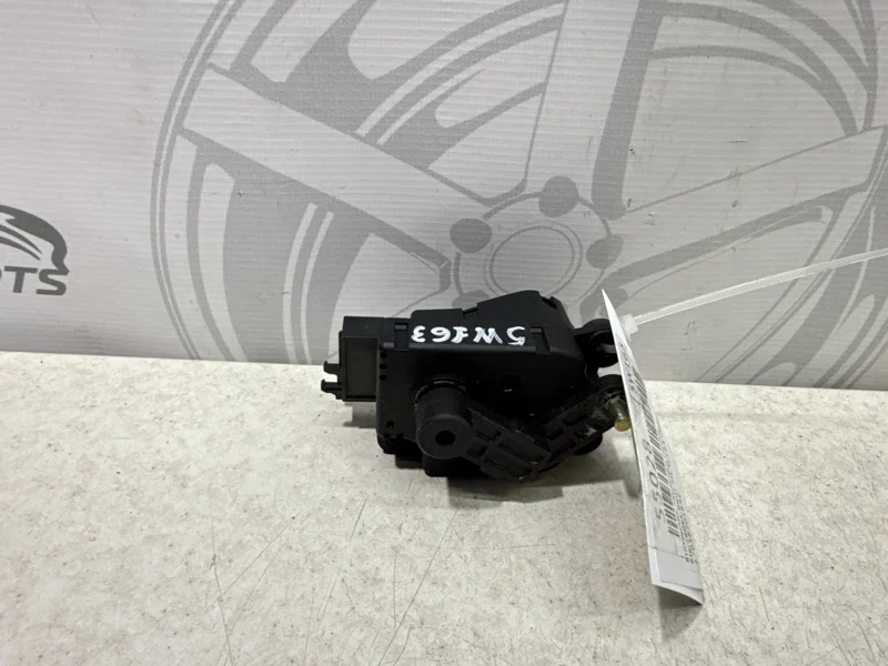 Моторчик заслонки печки Mercedes-benz ML 2001 W163