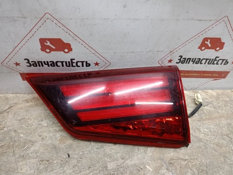 Фонарь задний правый Mitsubishi Outlander 3 2015-2023 8331A180 GF