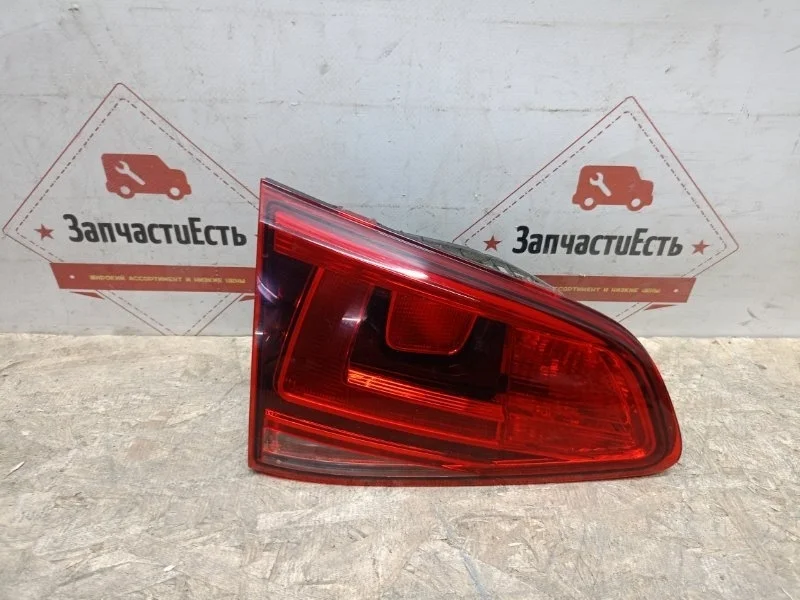 Фонарь левый внутренний Volkswagen Golf 7 2012-2017 5G0945093AE MK7