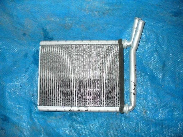 Б.у. радиатор печки TOYOTA COROLLA ZRE151 TOYOTA COROLLA ZRE151