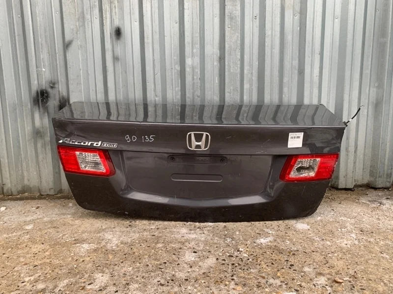 Крышка багажника Honda Accord 8 2008-2010